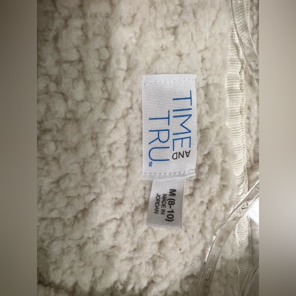 Sweater Time and Tru Size M(8-10) cream color - Picture 5 of 5